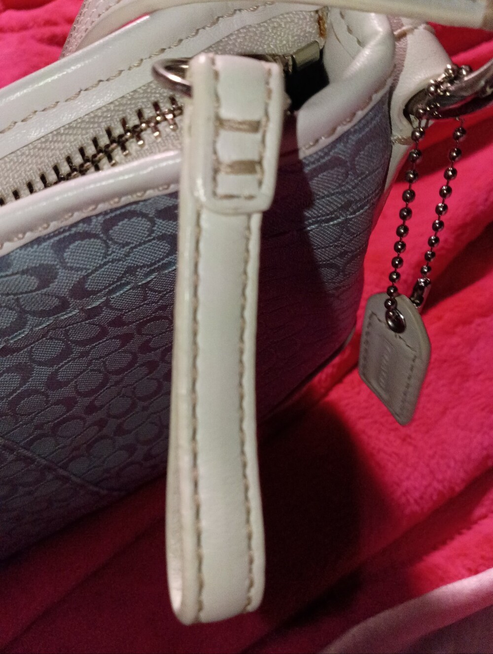 Coach Light Blue Signature Canvas Shoulder Bag with Cream Trim - Picture 6 of 8